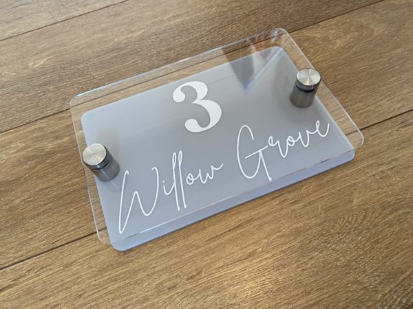 Door number plaque sign