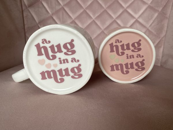 heart handle mug gift set hug in a mug